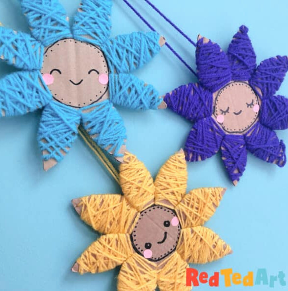adorable yarn flower project for Mother's Day