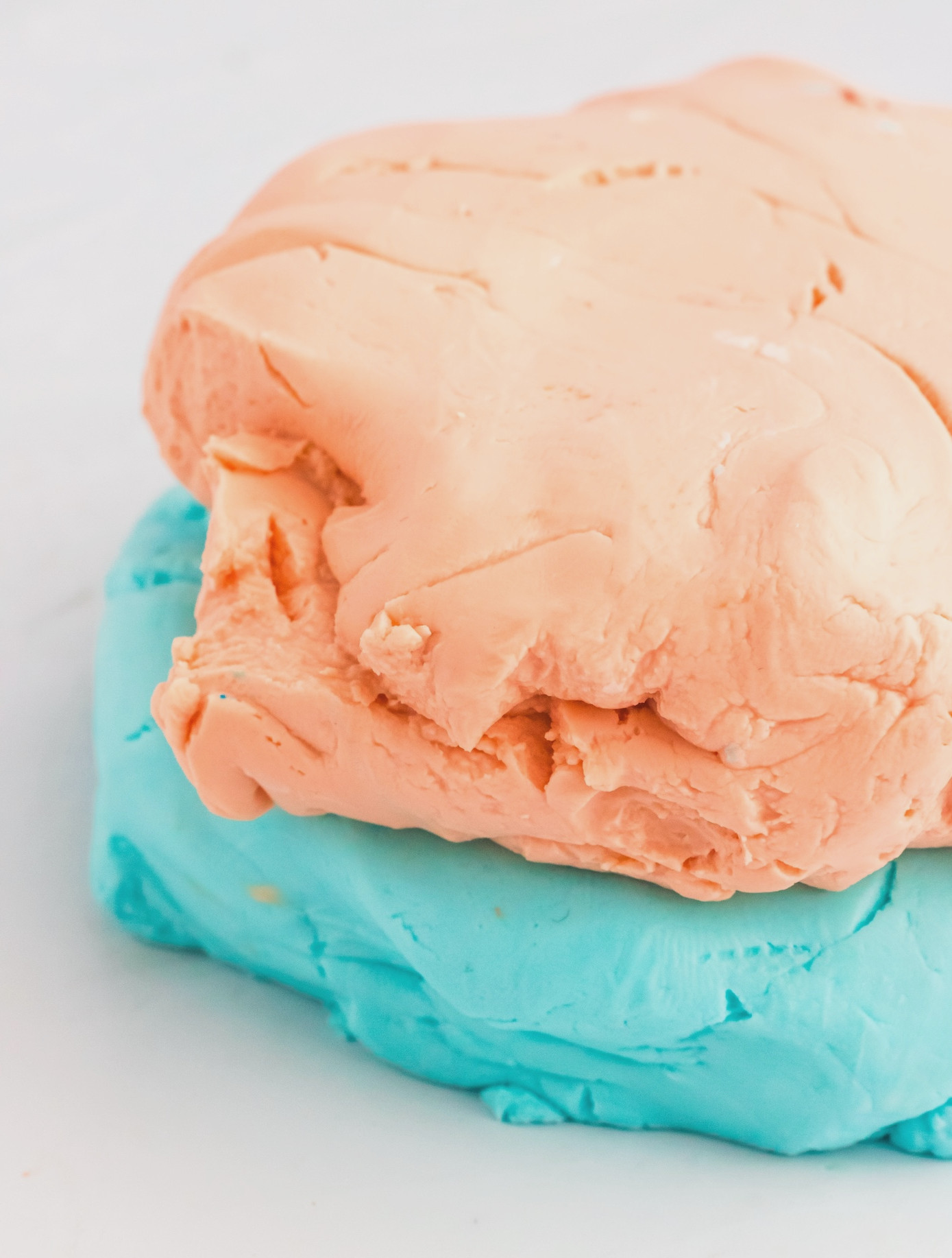 cloud dough mixture