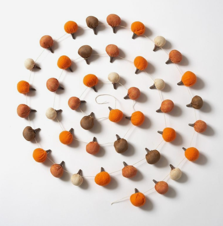 dollar tree pumpkin garland