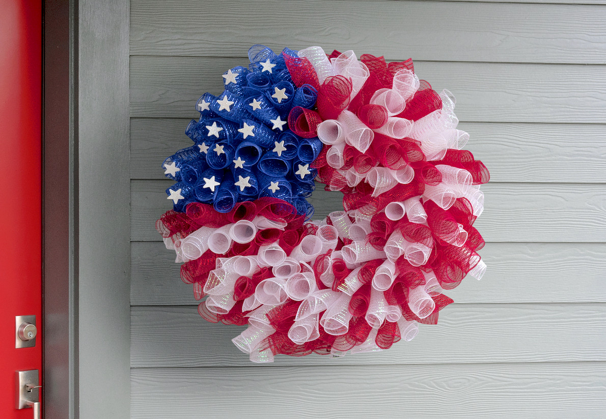 fourth of july deco mesh wreath