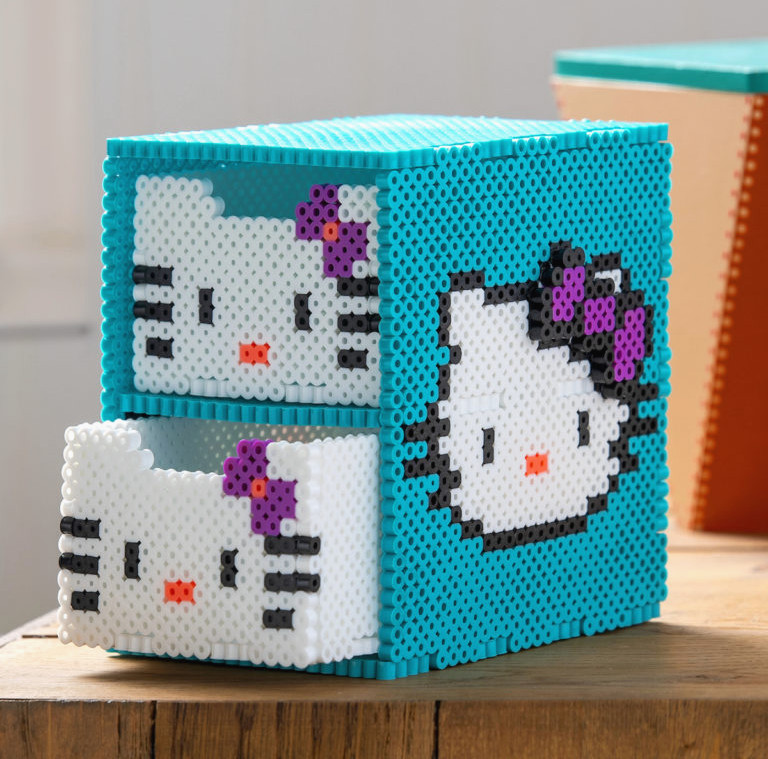 hello kitty organizer