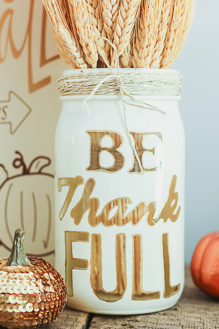 mason jar thanksgiving centerpiece