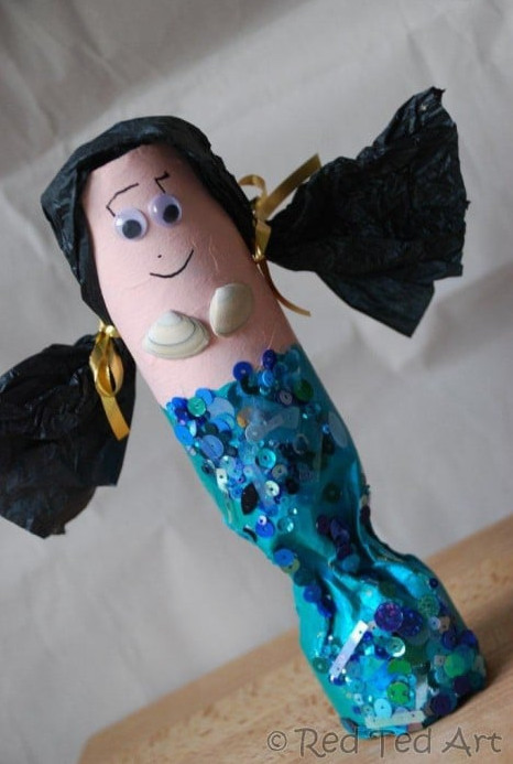 Toilet Paper Roll Mermaids. Cardboard Tube Mermaid craft. Paper Roll Craft Ideas. Love this adorable recycled mermaid craft for summer #preschool #mermaids #toiletpaperolls #cardboard