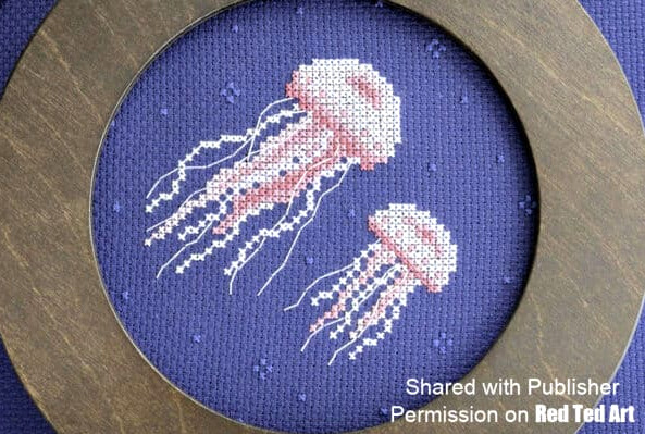 gorgeous jellyfish pattern to embroider